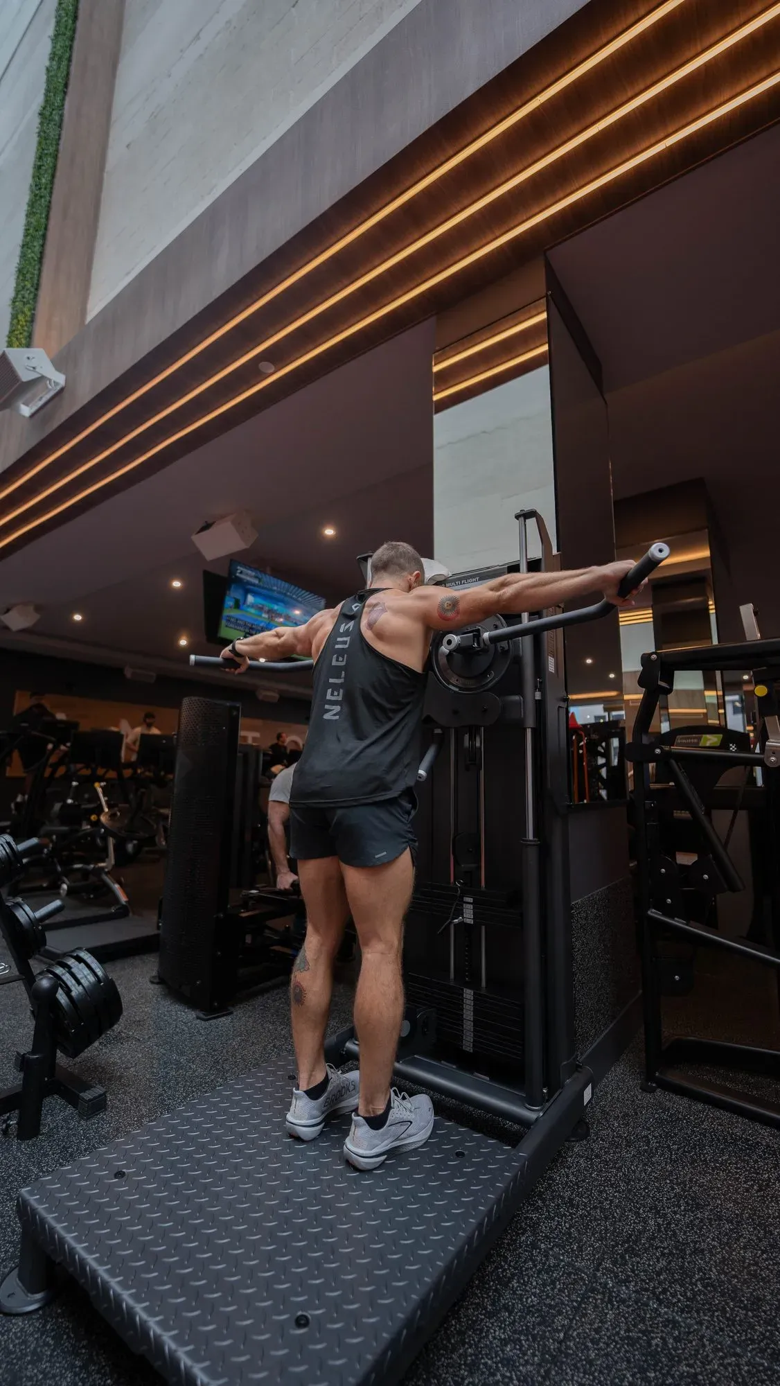 Anatomy South Beach gym with Skelcore equipment — photo 8